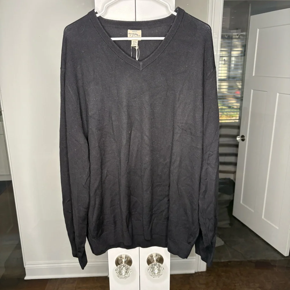 NWT J. Crew Merino Wool V-neck Sweater Black